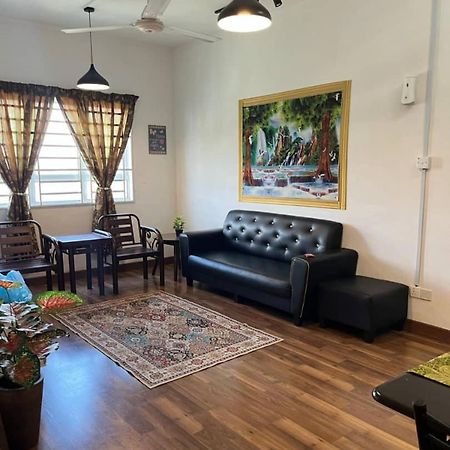 Anggerik Camelia Homestay Apartment Ladang Tok Pelam Kuala Terengganu Extérieur photo